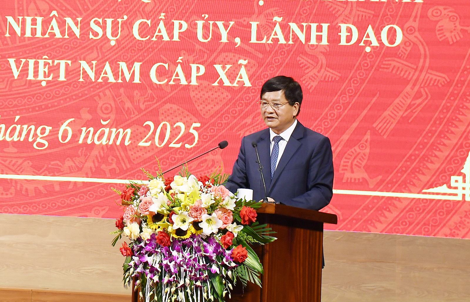 Chính quyền hai cấp tỉnh Điện Biên phải thấm nhuần tinh thần phục vụ nhân dân từ 1/7- Ảnh 4. Chính quyền hai cấp tỉnh Điện Biên phải thấm nhuần tinh thần phục vụ nhân dân từ 1/7- Ảnh 4.