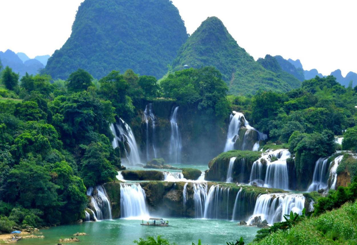  Quy hoạch bảo quản, tu bổ, phục hồi Di tích Hồ Ba Bể
- Ảnh 1.