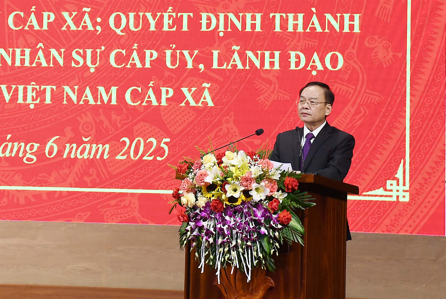 Chính quyền hai cấp tỉnh Điện Biên phải thấm nhuần tinh thần phục vụ nhân dân từ 1/7- Ảnh 3. Chính quyền hai cấp tỉnh Điện Biên phải thấm nhuần tinh thần phục vụ nhân dân từ 1/7- Ảnh 3.