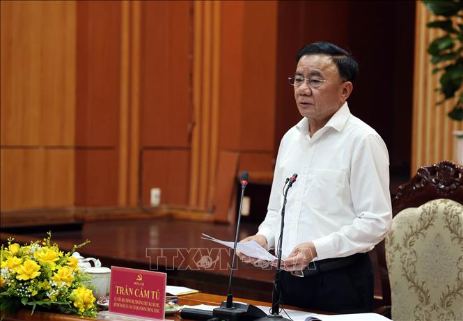 Thường trực Ban Bí thư Trần Cẩm Tú làm việc với Ban Thường vụ Tỉnh ủy Quảng Nam- Ảnh 1. Thường trực Ban Bí thư Trần Cẩm Tú làm việc với Ban Thường vụ Tỉnh ủy Quảng Nam- Ảnh 1.