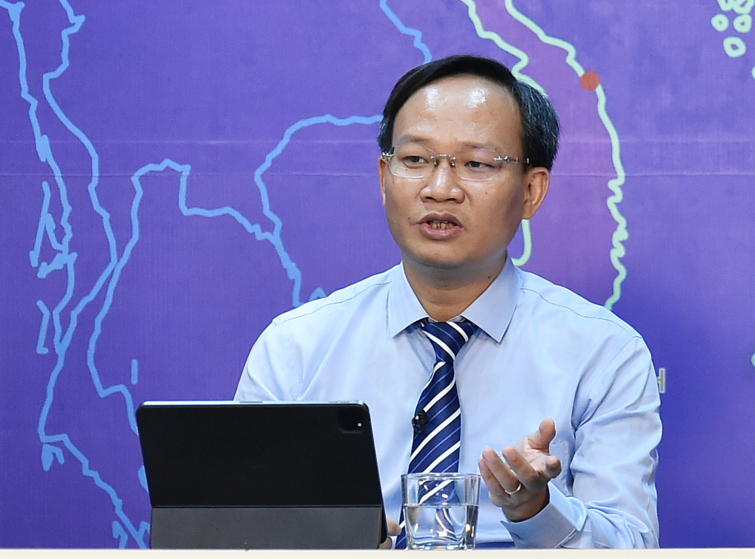 TỔNG THUẬT: Tọa đàm 'Đột phá để phát triển nhà ở xã hội'- Ảnh 3. TỔNG THUẬT: Tọa đàm 'Đột phá để phát triển nhà ở xã hội'- Ảnh 3.