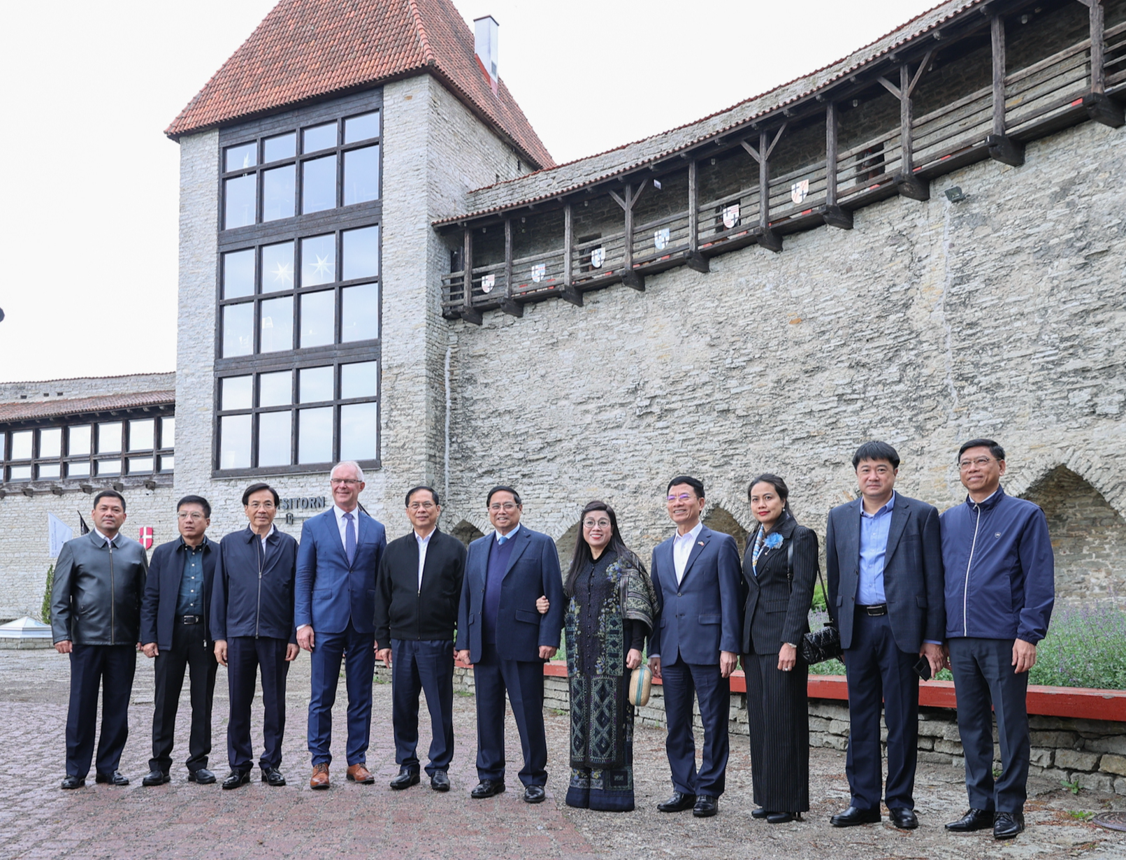 Thủ tướng thăm cảng biển hàng đầu vùng Baltic và tìm hiểu kinh nghiệm phát huy giá trị di sản ở Estonia- Ảnh 13. Thủ tướng thăm cảng biển hàng đầu vùng Baltic và tìm hiểu kinh nghiệm phát huy giá trị di sản ở Estonia- Ảnh 13.