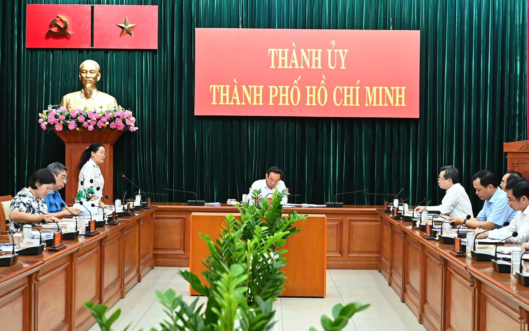 TPHCM thử nghiệm m&#244; h&#236;nh ch&#237;nh quyền địa phương 2 cấp từ ng&#224;y 12/6