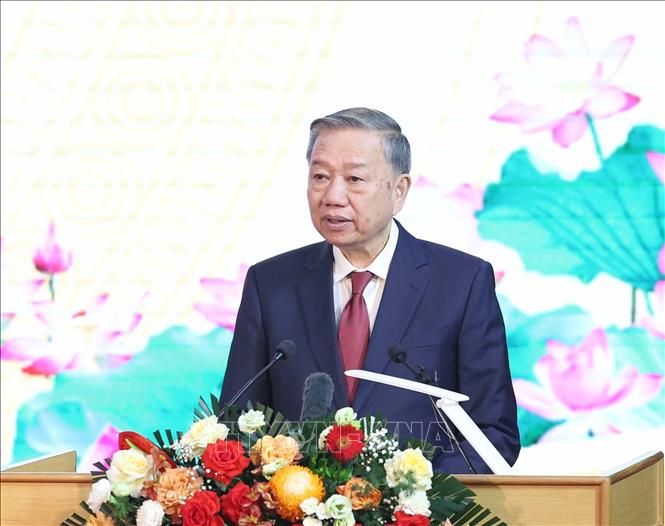 Kỷ niệm trọng thể 110 năm Ngày sinh Tổng Bí thư Nguyễn Văn Linh- Ảnh 3. Kỷ niệm trọng thể 110 năm Ngày sinh Tổng Bí thư Nguyễn Văn Linh- Ảnh 3.