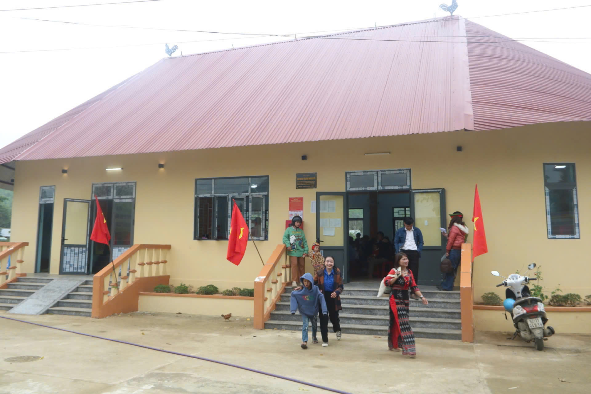 Xóa ‘lõi nghèo’ vùng đồng bào DTTS và miền núi - Bài 2: Nỗ lực lớn, quyết tâm cao- Ảnh 3. Xóa ‘lõi nghèo’ vùng đồng bào DTTS và miền núi - Bài 2: Nỗ lực lớn, quyết tâm cao- Ảnh 3.