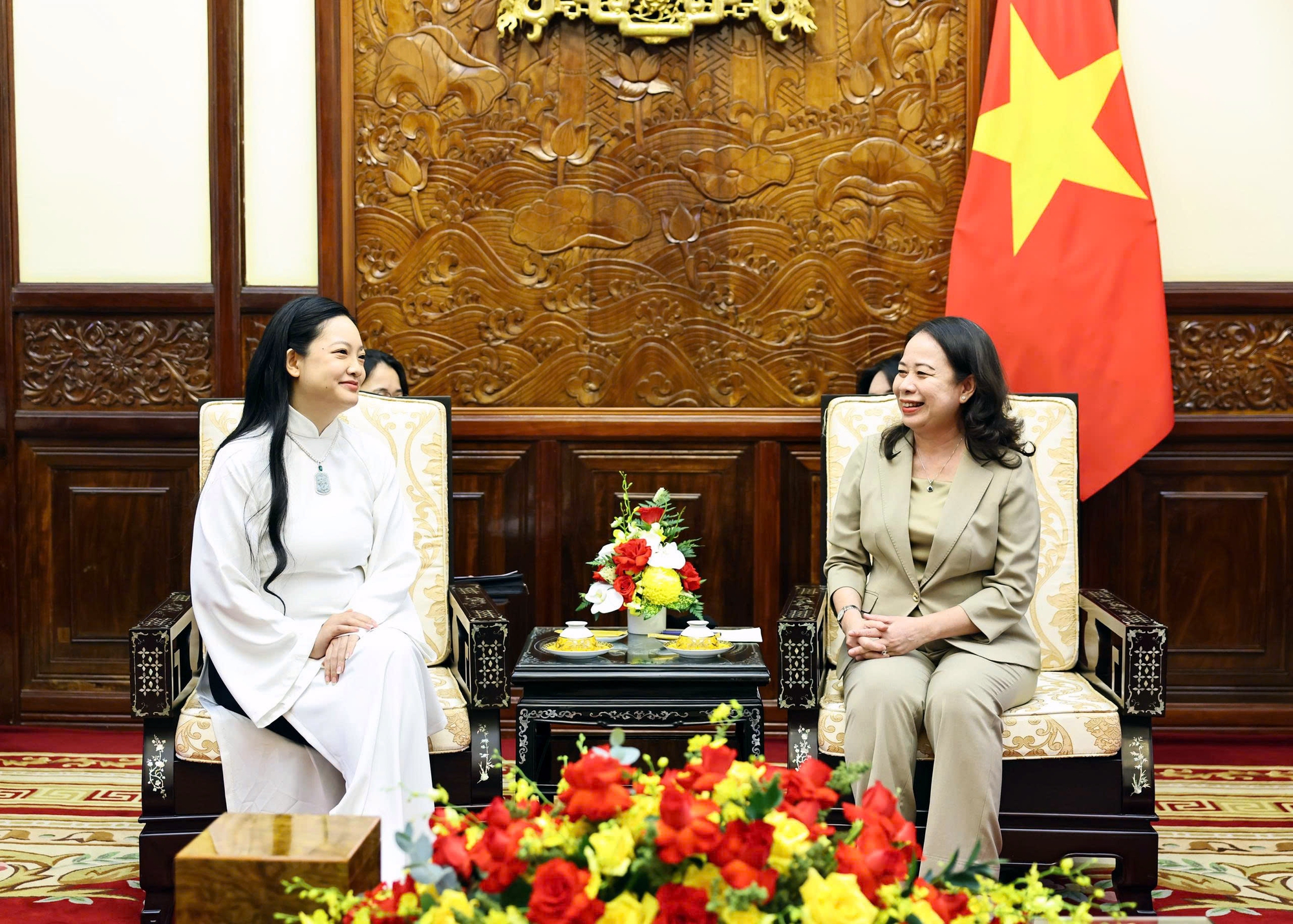 Phó Chủ tịch nước tiếp nữ phi hành gia gốc Việt đầu tiên bay vào không gian- Ảnh 1. Phó Chủ tịch nước tiếp nữ phi hành gia gốc Việt đầu tiên bay vào không gian- Ảnh 1.