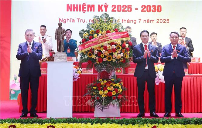 Tổng Bí thư Tô Lâm: Phải khẳng định vai trò của xã trong không gian phát triển mới- Ảnh 1. Tổng Bí thư Tô Lâm: Phải khẳng định vai trò của xã trong không gian phát triển mới- Ảnh 1.