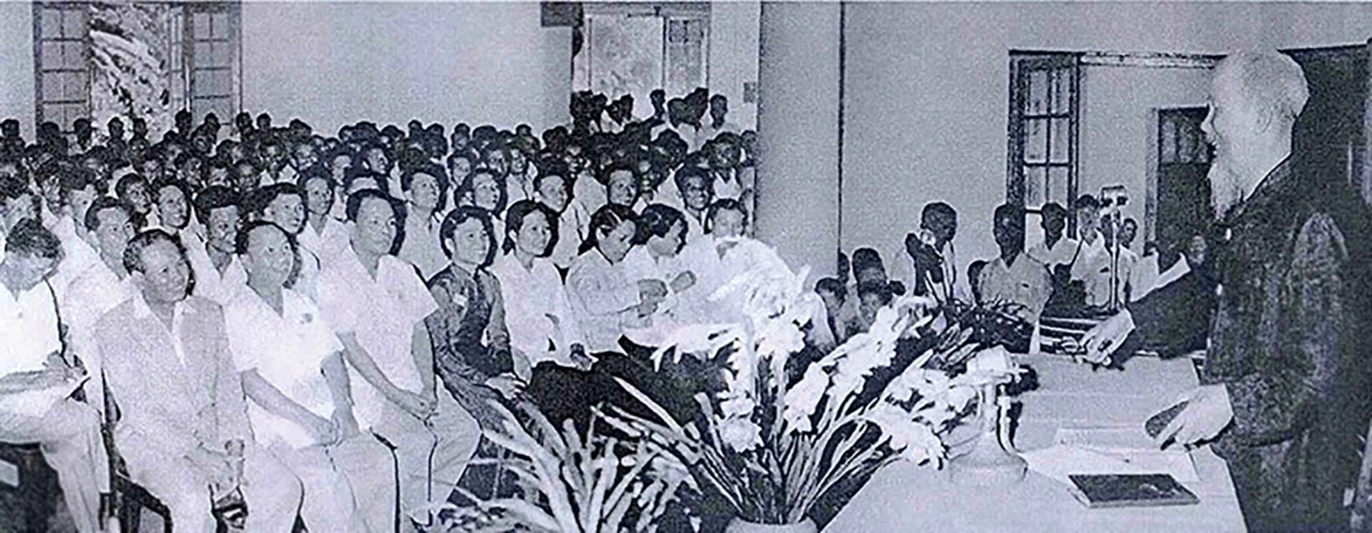 Phát huy vai trò, sứ mệnh mới của Đảng bộ Bộ Ngoại giao trong kỷ nguyên vươn mình của dân tộc- Ảnh 1. Phát huy vai trò, sứ mệnh mới của Đảng bộ Bộ Ngoại giao trong kỷ nguyên vươn mình của dân tộc- Ảnh 1.