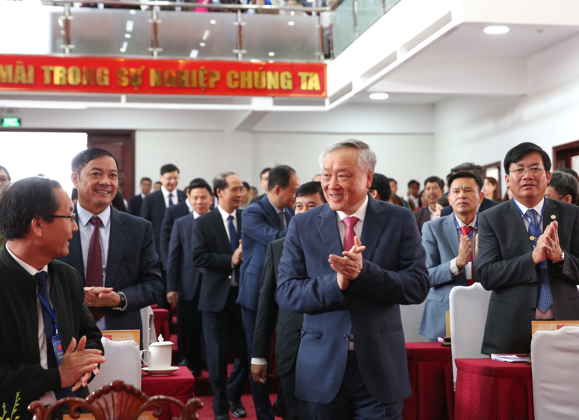 Phó Thủ tướng Thường trực Nguyễn Hòa Bình dự và chỉ đạo Đại hội điểm cấp xã của tỉnh Lâm Đồng- Ảnh 1. Phó Thủ tướng Thường trực Nguyễn Hòa Bình dự và chỉ đạo Đại hội điểm cấp xã của tỉnh Lâm Đồng- Ảnh 1.