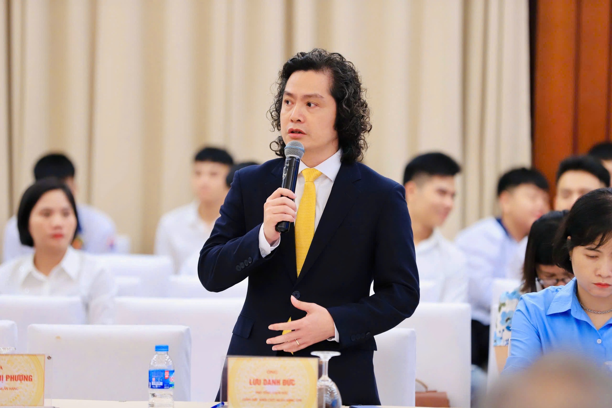 Chuyển đổi số ngân hàng: Từ tư duy công nghệ đến bài toán nhân lực- Ảnh 4. Chuyển đổi số ngân hàng: Từ tư duy công nghệ đến bài toán nhân lực- Ảnh 4.