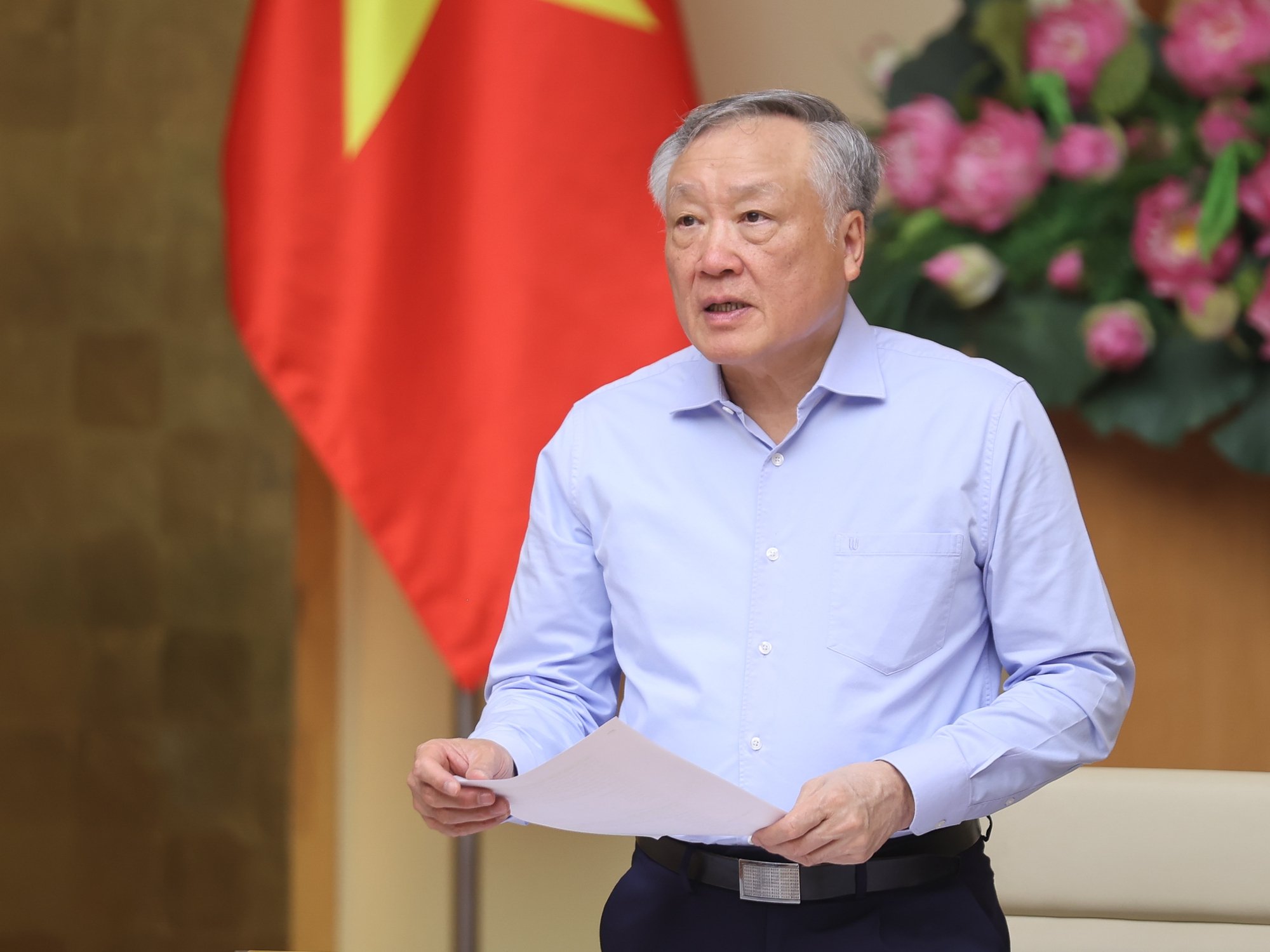 Thủ tướng: Tăng trưởng 8,3-8,5% năm 2025 không là 'mục tiêu bất khả thi'- Ảnh 3. Thủ tướng: Tăng trưởng 8,3-8,5% năm 2025 không là 'mục tiêu bất khả thi'- Ảnh 3.