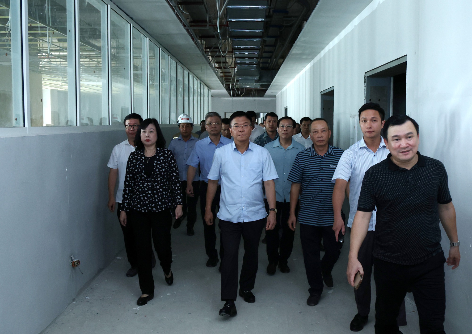 Yêu cầu báo cáo Thủ tướng việc xử lý vướng mắc dự án cơ sở 2 Bệnh viện Bạch Mai, Việt Đức trước 20/7- Ảnh 2. Yêu cầu báo cáo Thủ tướng việc xử lý vướng mắc dự án cơ sở 2 Bệnh viện Bạch Mai, Việt Đức trước 20/7- Ảnh 2.