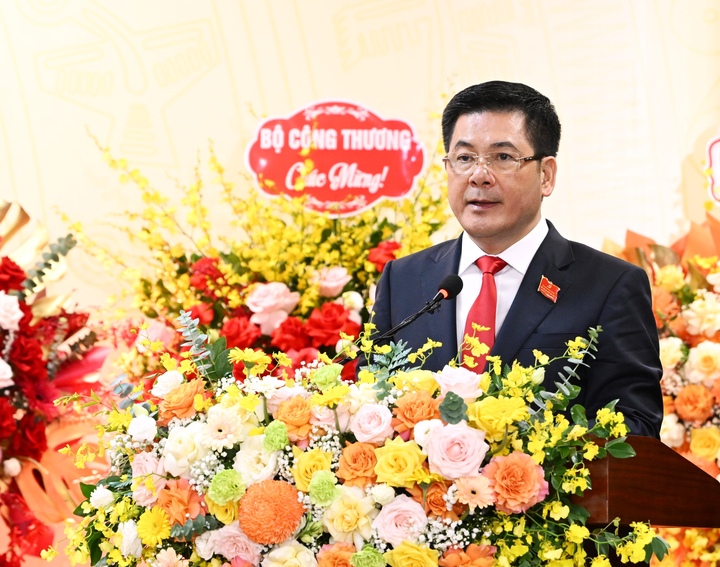 Phát huy vai trò trụ cột của ngành công thương trong phát triển kinh tế đất nước- Ảnh 2. Phát huy vai trò trụ cột của ngành công thương trong phát triển kinh tế đất nước- Ảnh 2.