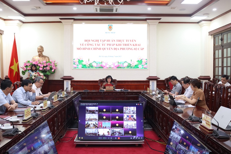 Kịp thời hướng dẫn, gỡ vướng các nhiệm vụ về tư pháp khi tổ chức chính quyền địa phương 02 cấp- Ảnh 1. Kịp thời hướng dẫn, gỡ vướng các nhiệm vụ về tư pháp khi tổ chức chính quyền địa phương 02 cấp- Ảnh 1.