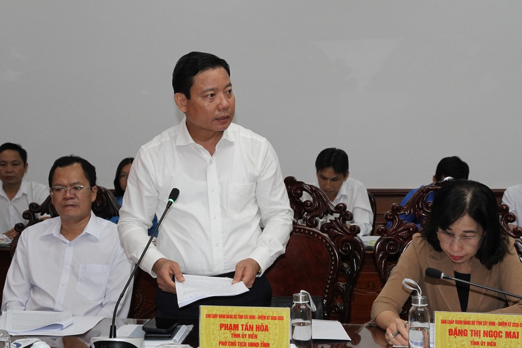 Đổi mới tư duy, hành động, có cách tiếp cận mới trong phát huy dân chủ ở cơ sở- Ảnh 4. Đổi mới tư duy, hành động, có cách tiếp cận mới trong phát huy dân chủ ở cơ sở- Ảnh 4.