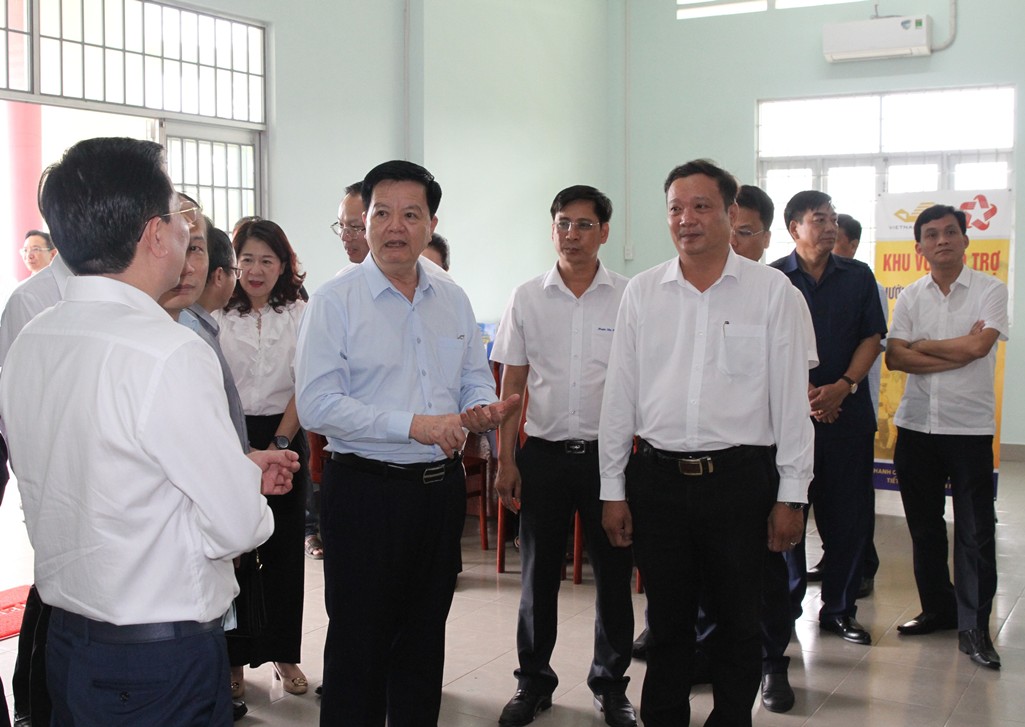 Xây dựng chính quyền gần dân, sát dân, phục vụ nhân dân tốt hơn- Ảnh 2.