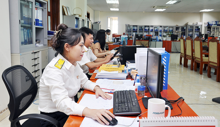 Ngành Thuế đẩy mạnh số hóa và cải cách toàn diện, hỗ trợ người nộp- Ảnh 1. Ngành Thuế đẩy mạnh số hóa và cải cách toàn diện, hỗ trợ người nộp- Ảnh 1.