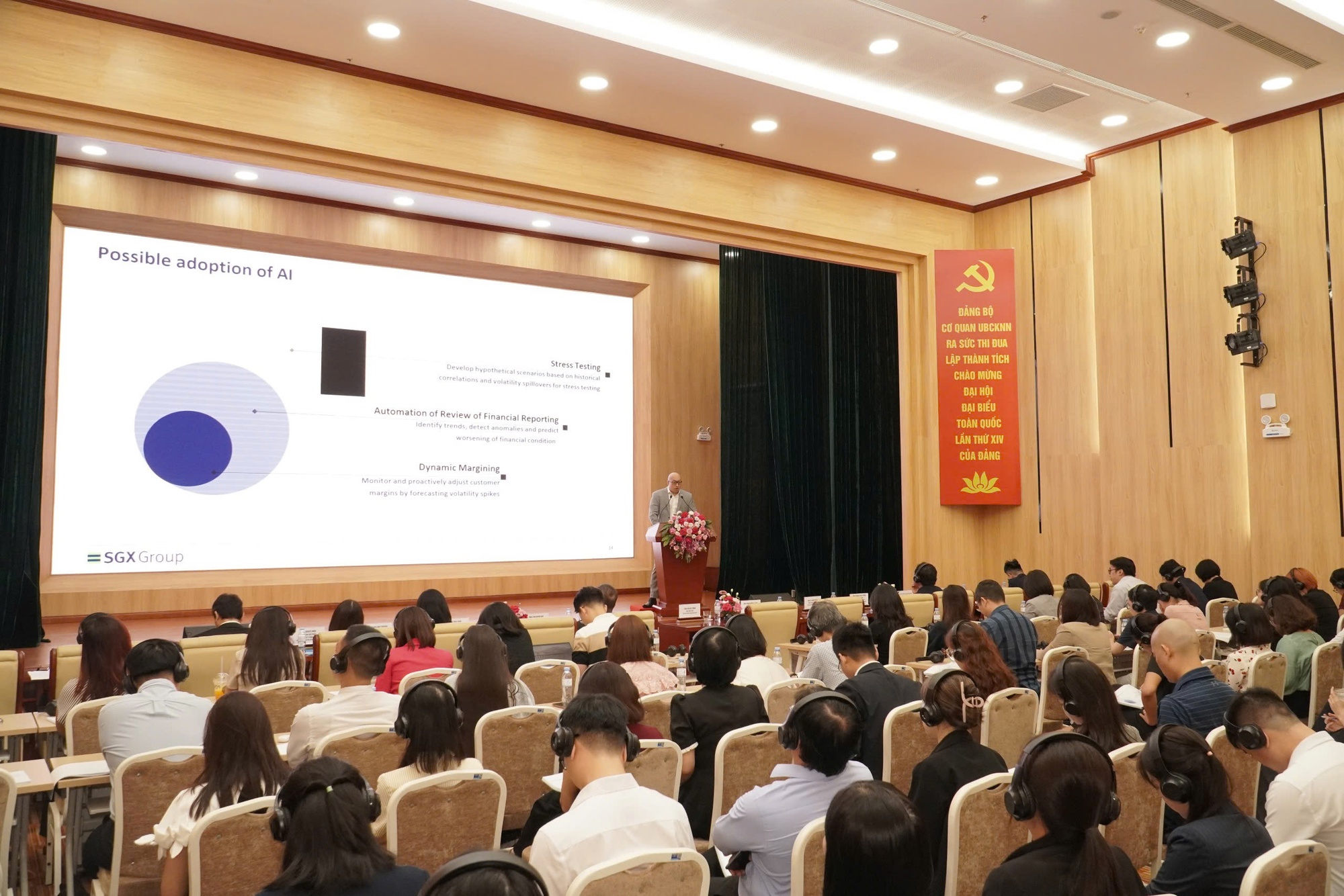 UBCKNN thúc đẩy hội nhập quốc tế và nâng cao năng lực công ty chứng khoán- Ảnh 4. UBCKNN thúc đẩy hội nhập quốc tế và nâng cao năng lực công ty chứng khoán- Ảnh 4.