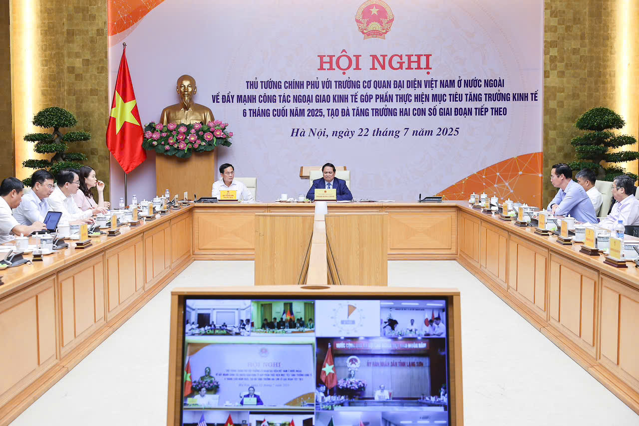 Công tác ngoại giao kinh tế được triển khai cụ thể, thực chất, mở ra nhiều hướng đi mới- Ảnh 1. Công tác ngoại giao kinh tế được triển khai cụ thể, thực chất, mở ra nhiều hướng đi mới- Ảnh 1.