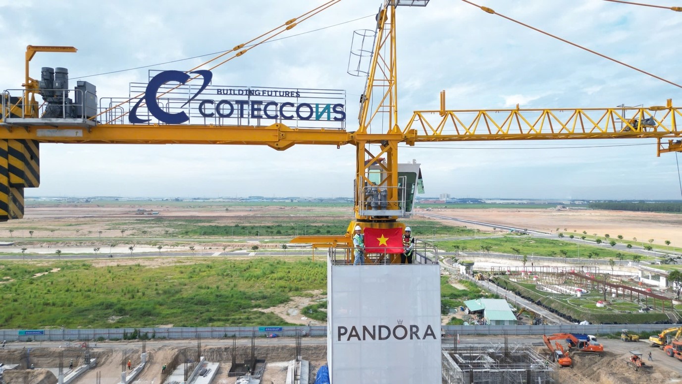 Hiện thực hóa mục tiêu tăng trưởng 2025: Sức bật từ ngành xây dựng và vai trò của các doanh nghiệp đầu tàu- Ảnh 1. Hiện thực hóa mục tiêu tăng trưởng 2025: Sức bật từ ngành xây dựng và vai trò của các doanh nghiệp đầu tàu- Ảnh 1.