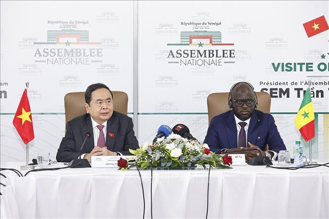 Chủ tịch Quốc hội Trần Thanh Mẫn hội đàm với Chủ tịch Quốc hội Senegal- Ảnh 3. Chủ tịch Quốc hội Trần Thanh Mẫn hội đàm với Chủ tịch Quốc hội Senegal- Ảnh 3.