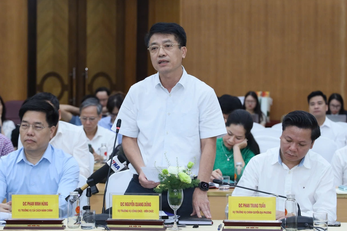 Bộ Nội vụ làm rõ nhiều chính sách mới với đội ngũ công chức cấp xã- Ảnh 1. Bộ Nội vụ làm rõ nhiều chính sách mới với đội ngũ công chức cấp xã- Ảnh 1.