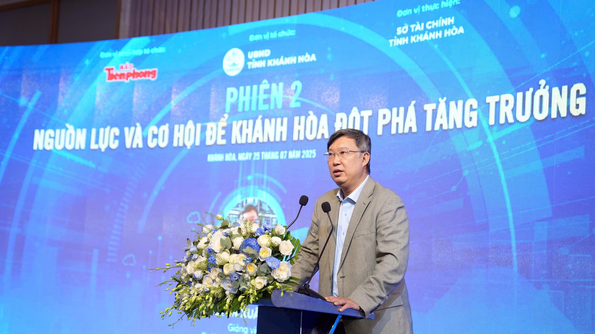 Giải pháp huy động vốn và động lực mới cho Khánh Hòa- Ảnh 2. Giải pháp huy động vốn và động lực mới cho Khánh Hòa- Ảnh 2.