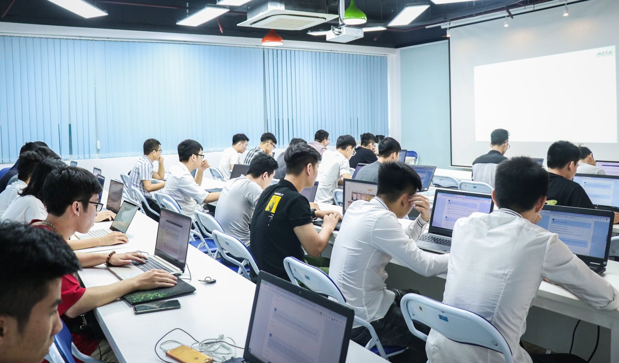 Đề xuất nhiều điểm mới trong Quy chế tuyển sinh, bồi dưỡng dự bị đại học- Ảnh 1.