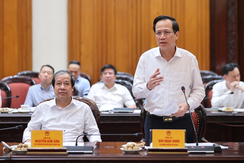 Trường học vùng biên: Cần cơ chế đặc thù, huy động toàn dân- Ảnh 1. Trường học vùng biên: Cần cơ chế đặc thù, huy động toàn dân- Ảnh 1.