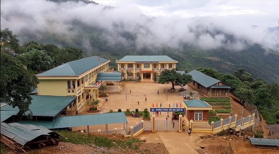Trường học vùng biên: Cần cơ chế đặc thù, huy động toàn dân- Ảnh 2. Trường học vùng biên: Cần cơ chế đặc thù, huy động toàn dân- Ảnh 2.