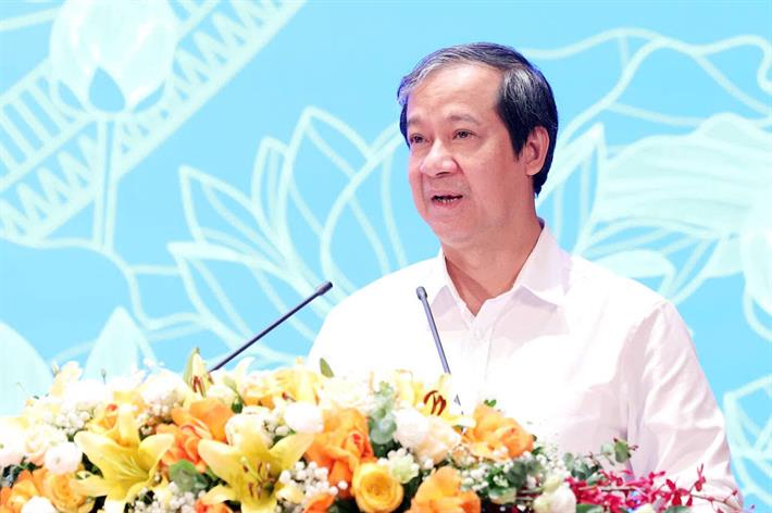Triển khai nhiều quyết sách lớn về giáo dục trong năm học mới, Bộ trưởng GD&ĐT quán triệt 