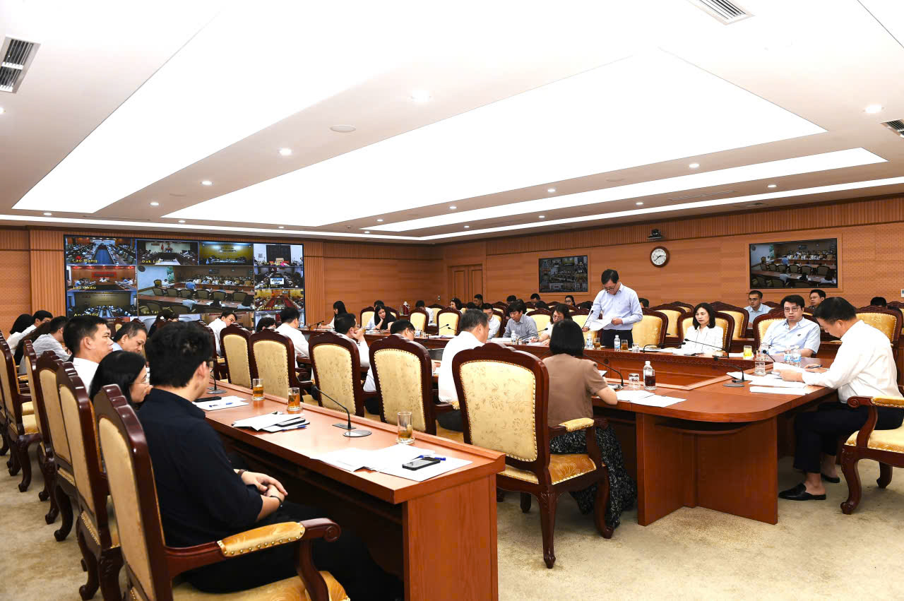 Kho bạc Nhà nước chủ động tháo gỡ khó khăn cho chính quyền 2 cấp- Ảnh 1. Kho bạc Nhà nước chủ động tháo gỡ khó khăn cho chính quyền 2 cấp- Ảnh 1.