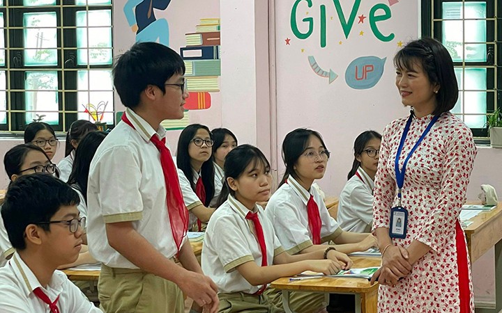 Thời gian làm giáo viên THPT có tính để thăng hạng giáo viên THCS?