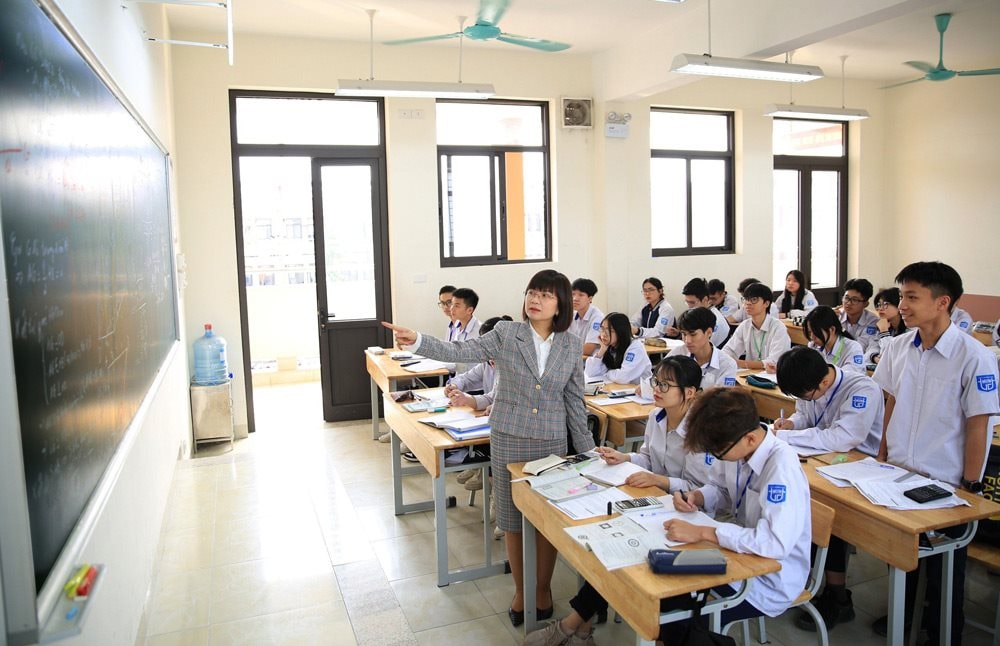 16 nhiệm vụ của Sở Giáo dục và Đào tạo- Ảnh 1. 16 nhiệm vụ của Sở Giáo dục và Đào tạo- Ảnh 1.