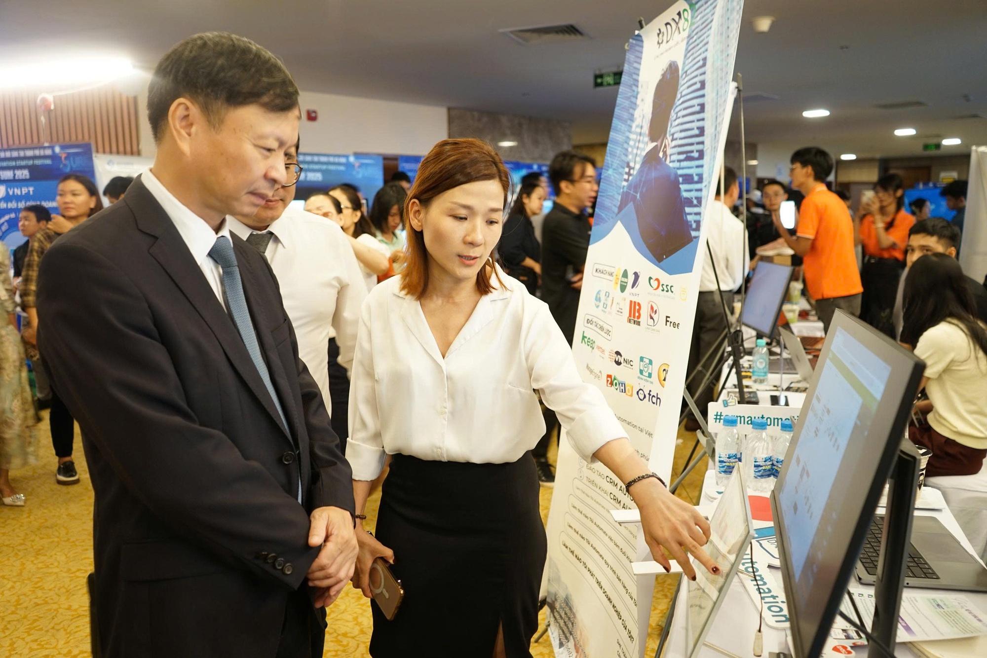 Ngày hội khởi nghiệp đổi mới sáng tạo TP. Đà Nẵng - SURF 2025- Ảnh 1. Ngày hội khởi nghiệp đổi mới sáng tạo TP. Đà Nẵng - SURF 2025- Ảnh 1.