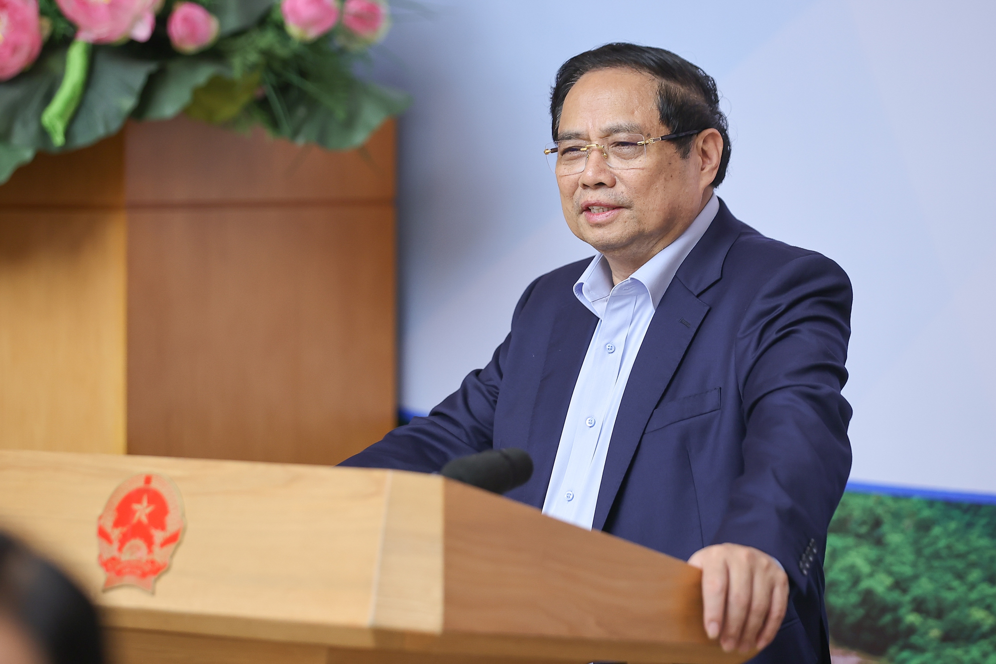 Thủ tướng: 3 mục tiêu lớn cuối năm 2025 để hoàn thành xuất sắc đột phá chiến lược về hạ tầng giao thông- Ảnh 2. Thủ tướng: 3 mục tiêu lớn cuối năm 2025 để hoàn thành xuất sắc đột phá chiến lược về hạ tầng giao thông- Ảnh 2.