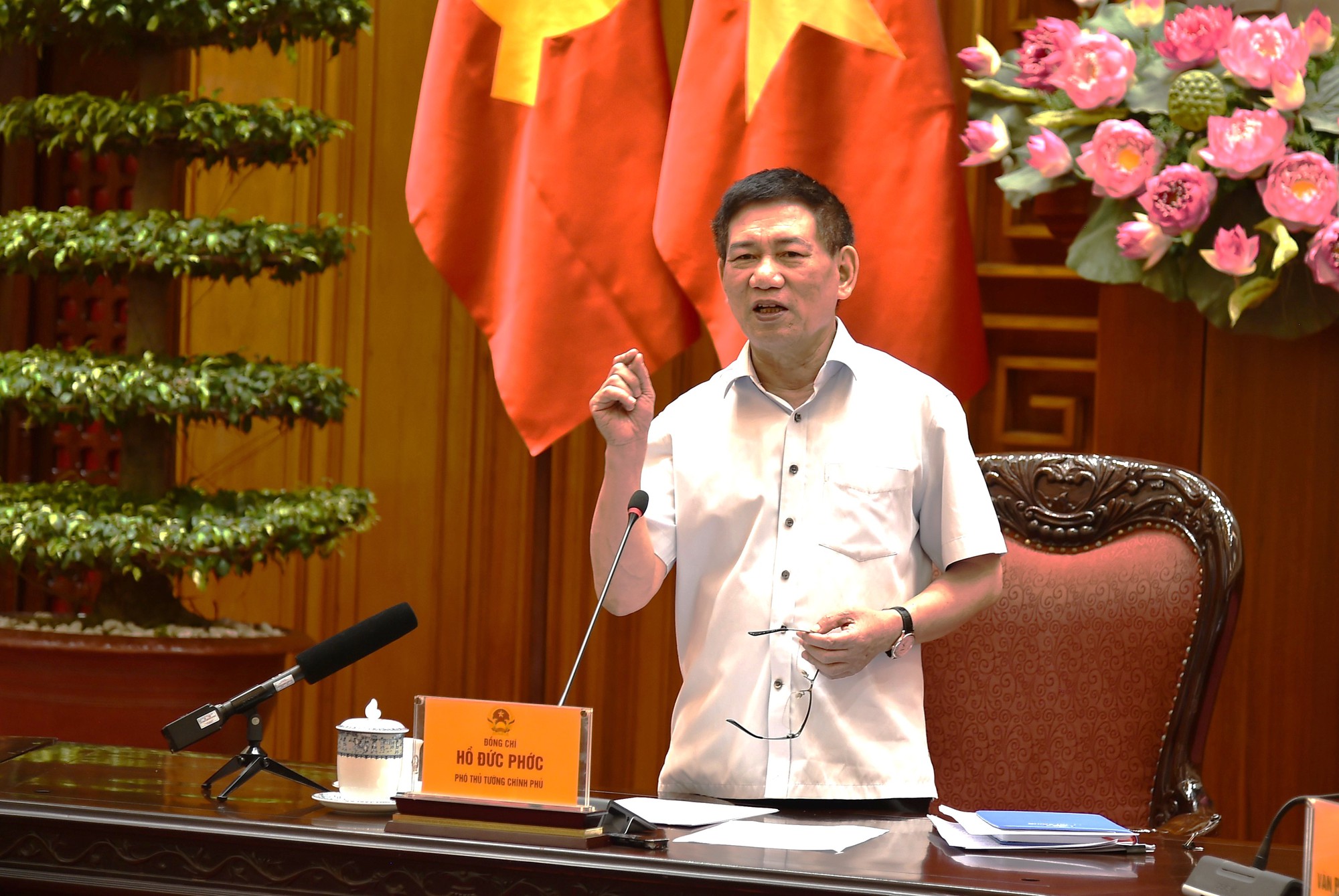 Phó Thủ tướng Hồ Đức Phớc họp với các doanh nghiệp, hiệp hội về dự án Luật Thuế thu nhập cá nhân (thay thế)- Ảnh 7. Phó Thủ tướng Hồ Đức Phớc họp với các doanh nghiệp, hiệp hội về dự án Luật Thuế thu nhập cá nhân (thay thế)- Ảnh 7.