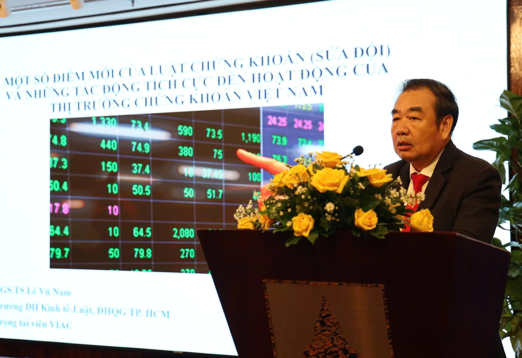 Để Việt Nam trở thành 'bến đỗ mới' trong chuỗi tài chính khu vực- Ảnh 3. Để Việt Nam trở thành 'bến đỗ mới' trong chuỗi tài chính khu vực- Ảnh 3.