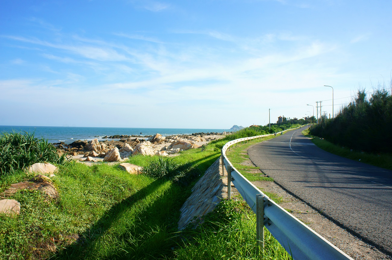 Cả nước sẽ có 1.636 km đường ven biển vào cuối năm 2025- Ảnh 5. Cả nước sẽ có 1.636 km đường ven biển vào cuối năm 2025- Ảnh 5.