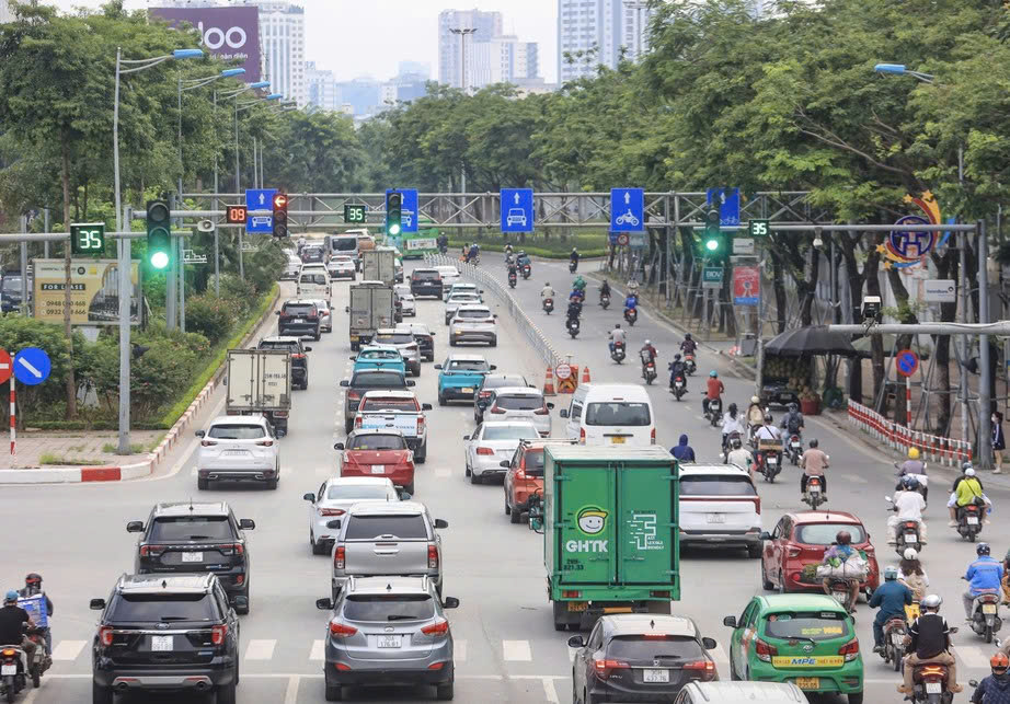 Đề xuất áp tiêu chuẩn khí thải ô tô lưu hành theo khu vực - Ảnh 1. Đề xuất áp tiêu chuẩn khí thải ô tô lưu hành theo khu vực - Ảnh 1.