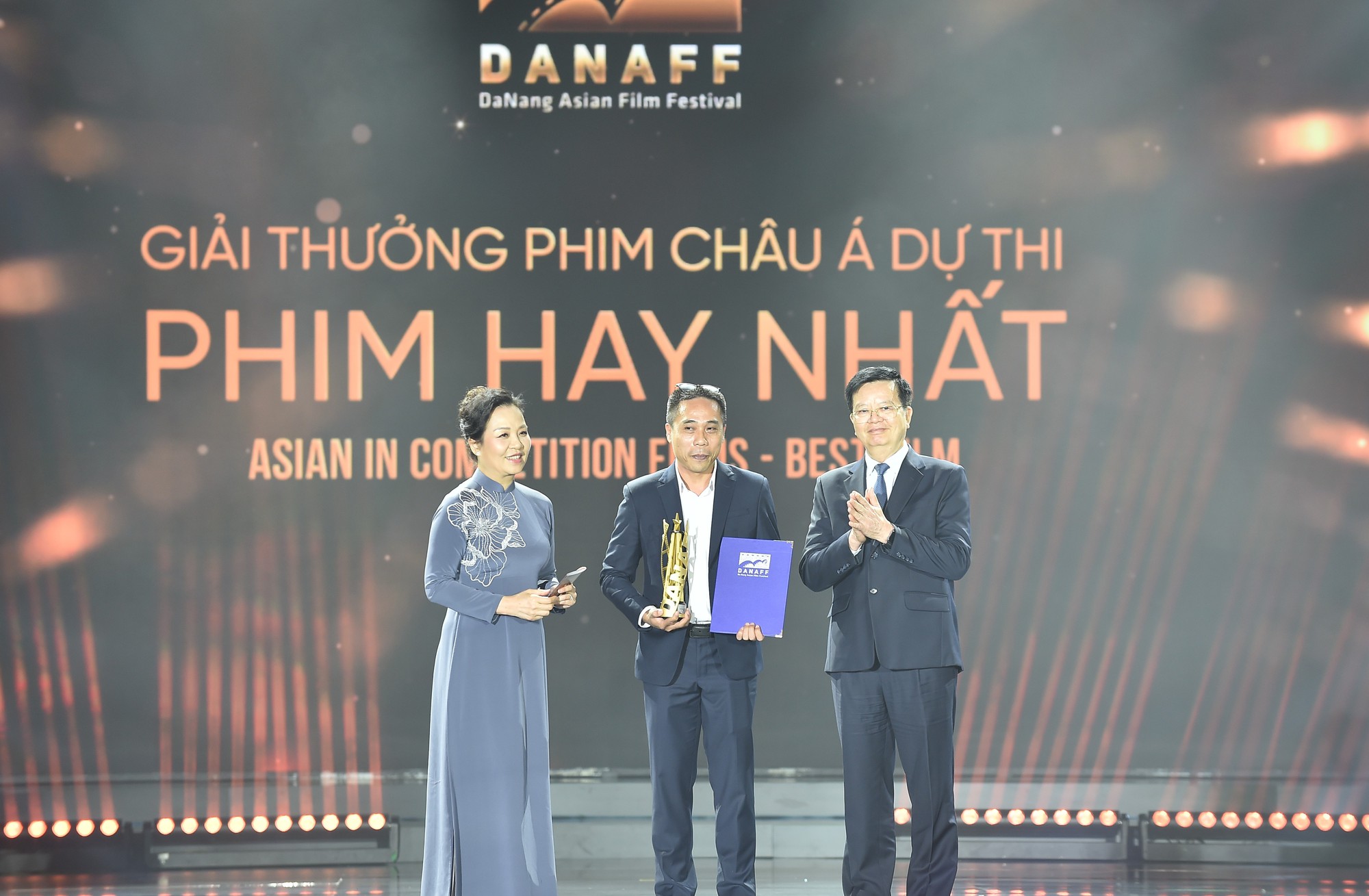 Bế mạc Liên hoan phim châu Á Đà Nẵng lần thứ Ba- Ảnh 1. Bế mạc Liên hoan phim châu Á Đà Nẵng lần thứ Ba- Ảnh 1.