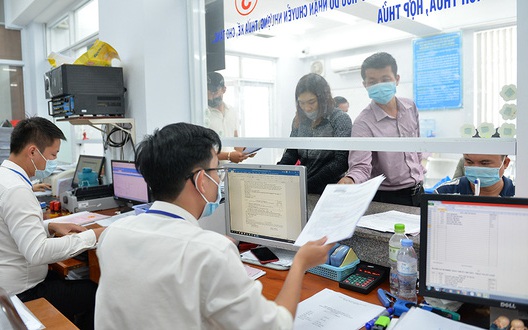 Hồ sơ miễn, giảm tiền sử dụng đất cho người có công