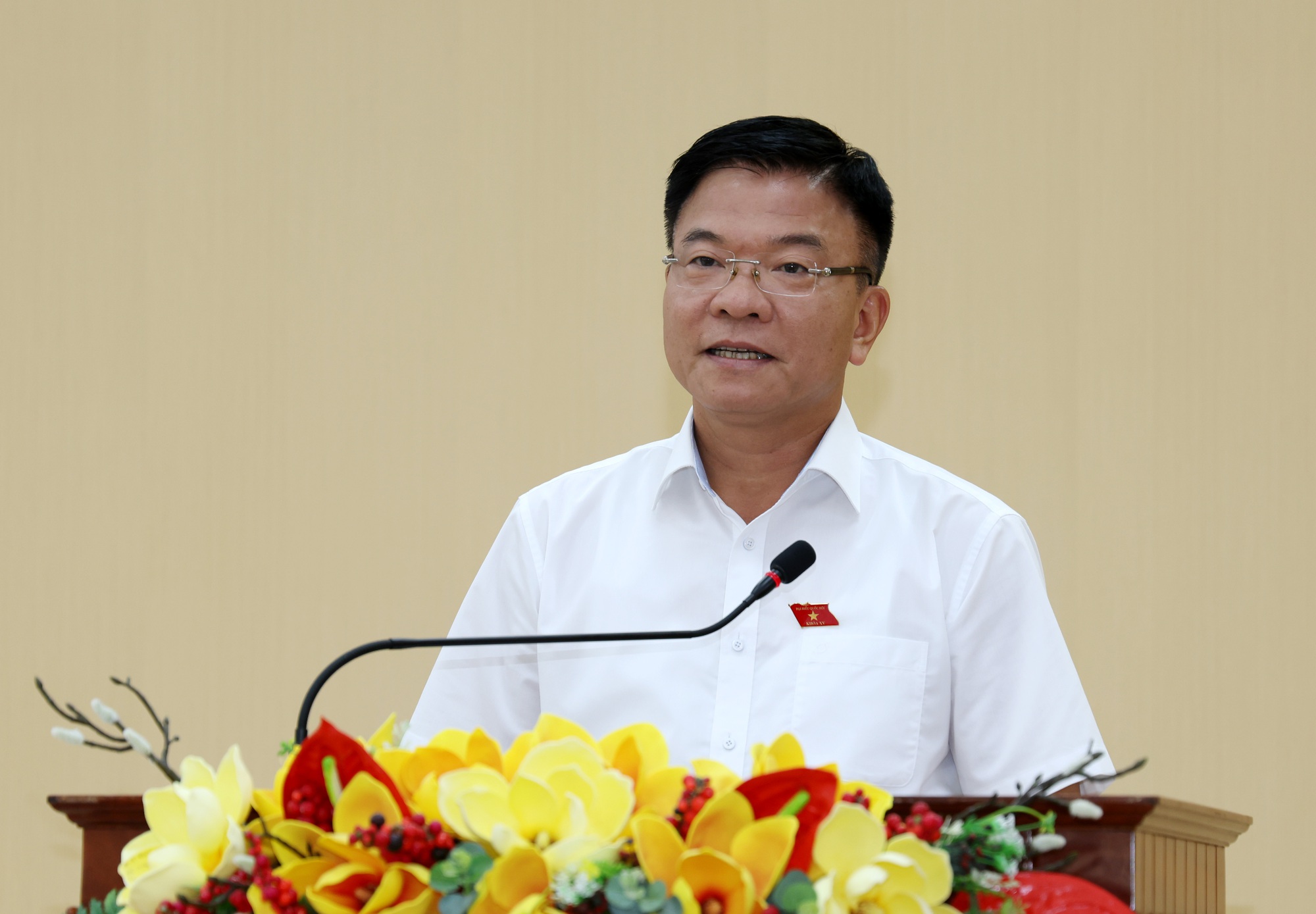 Không được để ách tắc, làm chậm trễ việc của người dân- Ảnh 1. Không được để ách tắc, làm chậm trễ việc của người dân- Ảnh 1.