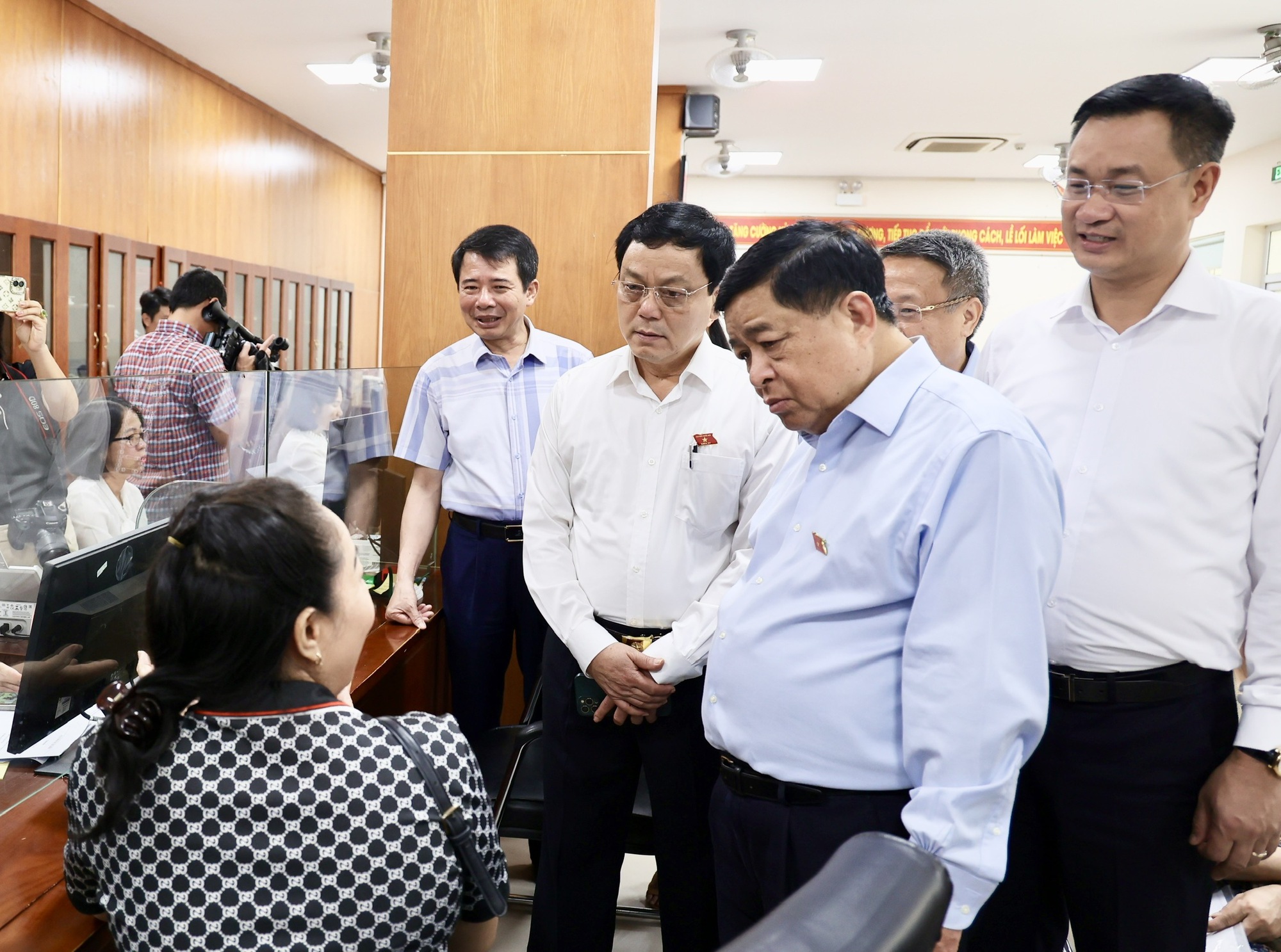 Cơ hội lịch sử để Quảng Trị vươn lên, trở thành cực tăng trưởng mới- Ảnh 6. Cơ hội lịch sử để Quảng Trị vươn lên, trở thành cực tăng trưởng mới- Ảnh 6.