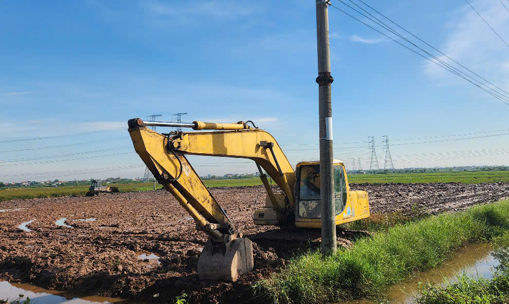 EVNNPT triển khai thi công dự án Trạm biến áp 500kV Thái Bình và đường dây đấu nối- Ảnh 5. EVNNPT triển khai thi công dự án Trạm biến áp 500kV Thái Bình và đường dây đấu nối- Ảnh 5.