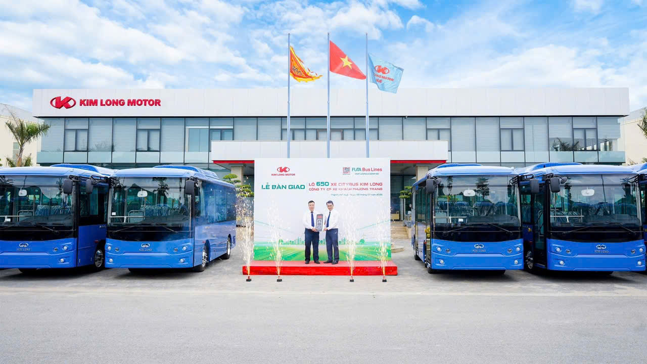 Kim Long Motor tiên phong kiến tạo chuẩn mực mới cho xe buýt điện đô thị Việt Nam- Ảnh 2. Kim Long Motor tiên phong kiến tạo chuẩn mực mới cho xe buýt điện đô thị Việt Nam- Ảnh 2.
