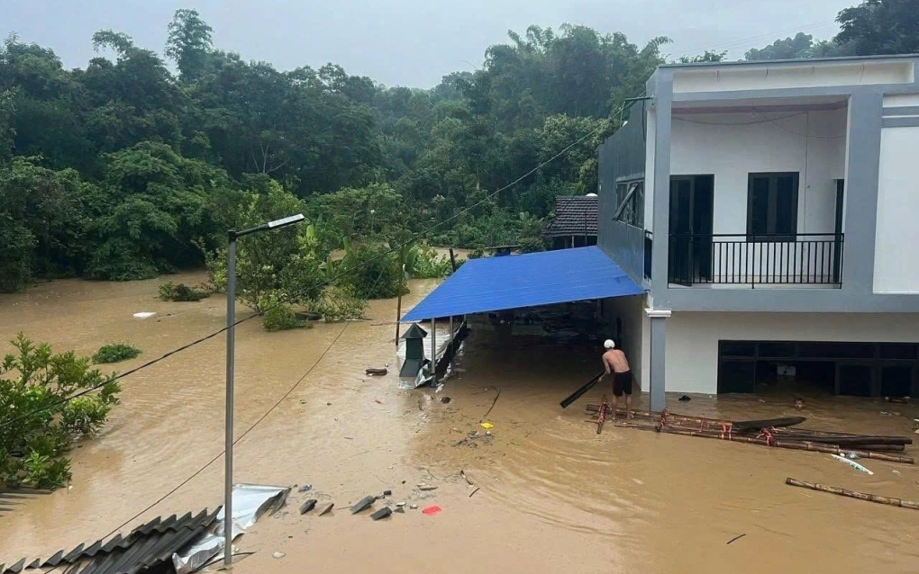 Công điện của Thủ tướng Chính phủ về việc khẩn trương khắc phục hậu quả mưa lũ tại tỉnh Điện Biên và tập trung ứng phó sạt lở, lũ quét tại các tỉnh miền núi và trung du Bắc Bộ