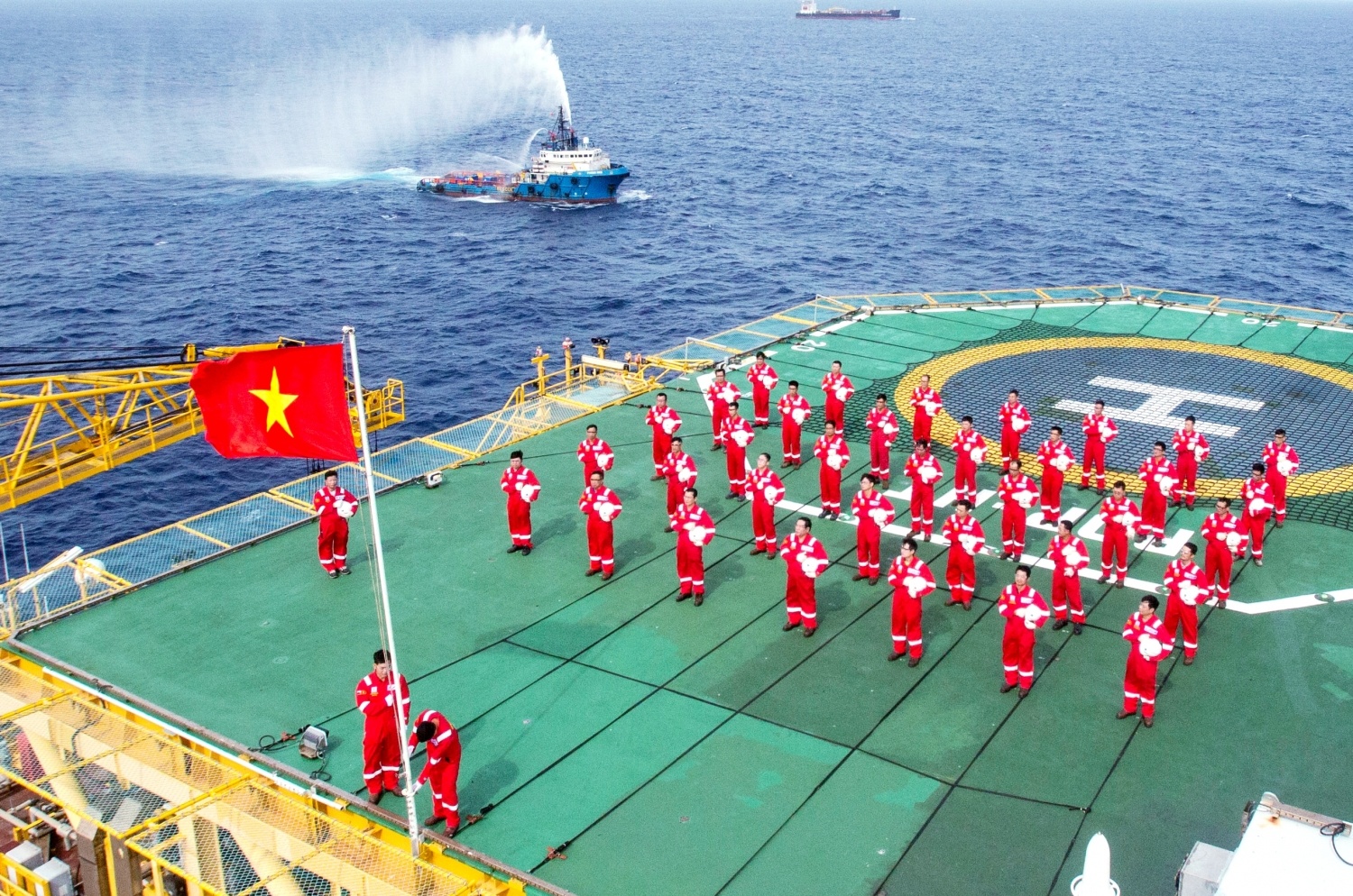 Khát vọng vươn mình trong nhiệm kỳ mới- Ảnh 1. Khát vọng vươn mình trong nhiệm kỳ mới- Ảnh 1.