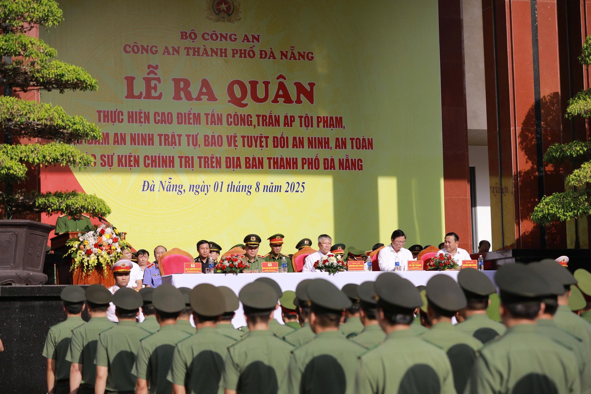 Công an TP. Đà Nẵng triển khai đợt cao điểm tấn công, trấn áp tội phạm- Ảnh 1. Công an TP. Đà Nẵng triển khai đợt cao điểm tấn công, trấn áp tội phạm- Ảnh 1.