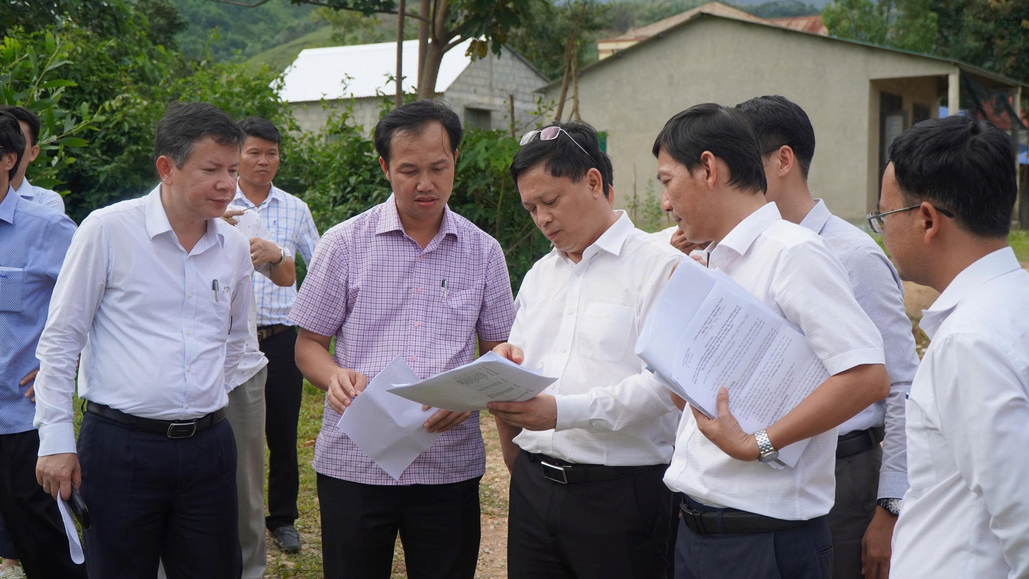 TP. Huế dự kiến đầu tư 1.200 tỷ đồng xây trường học tại 5 xã biên giới- Ảnh 1.